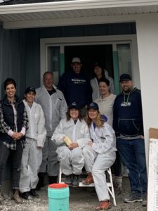 Volunteer for Habitat for Humanity - Volunteers